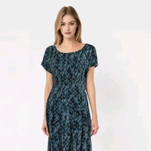 Dressbarn Blue Print Dress 12